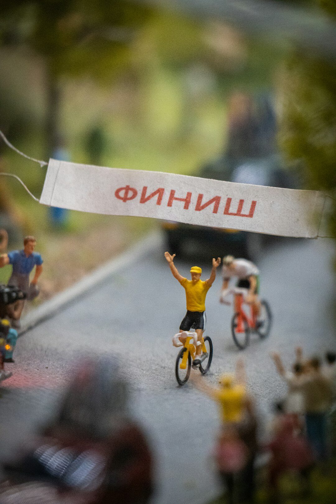 cyclist winning race